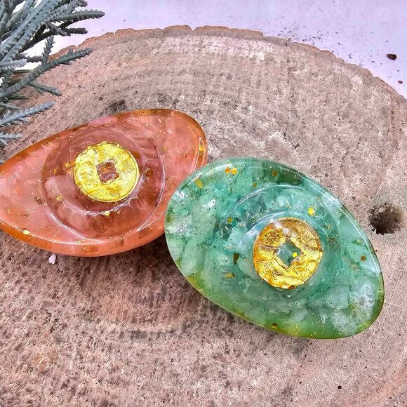 Set Of 2pcs Crystal Chip Resin Ancient Gold (Yuanbao) Decor - Picture 3 of 9